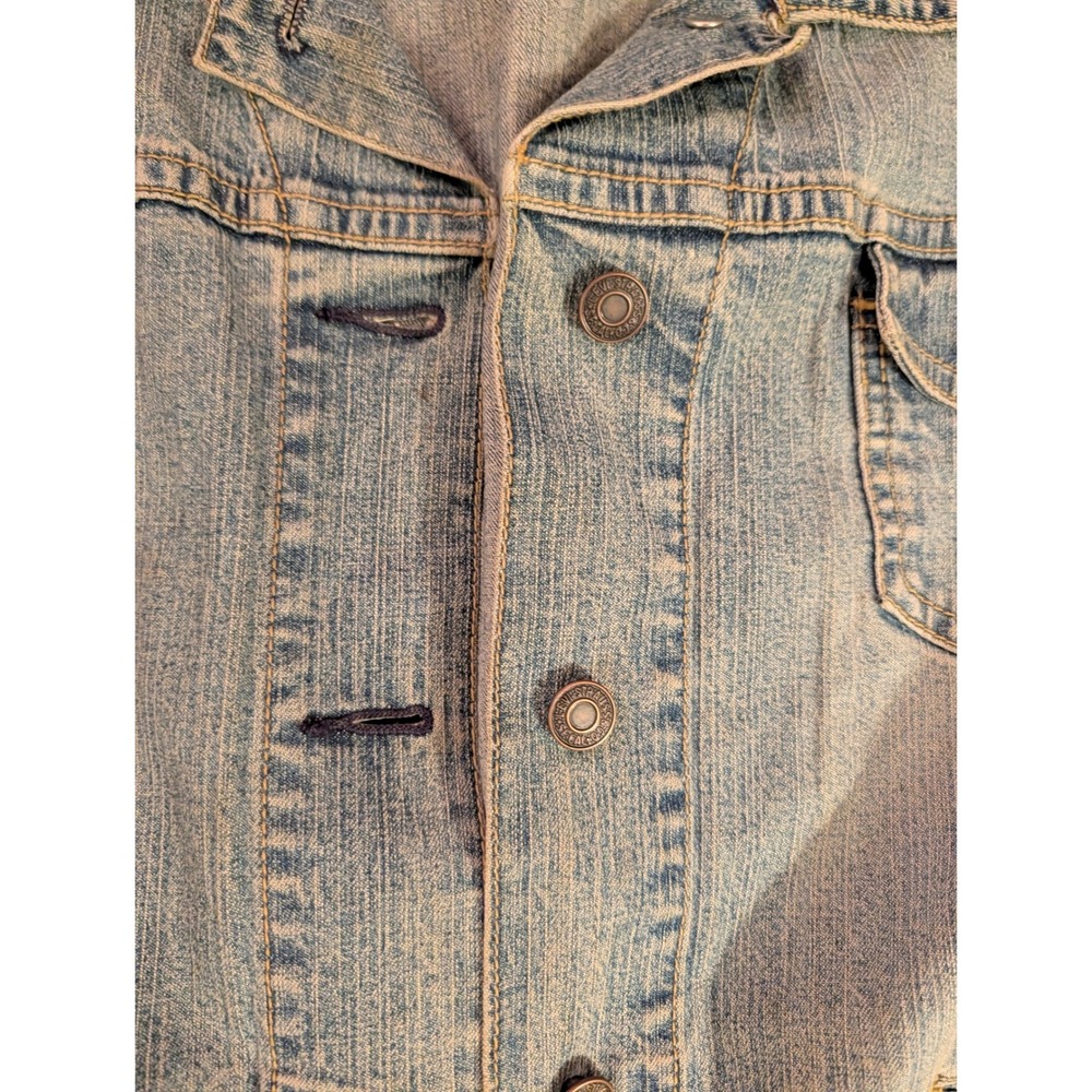 Vintage Levi Strauss Women's Denim Trucker Jacket Medium Wash Blue- L - Picture 6 of 6